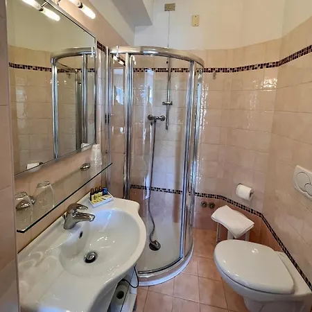 Otel San Remo 2*